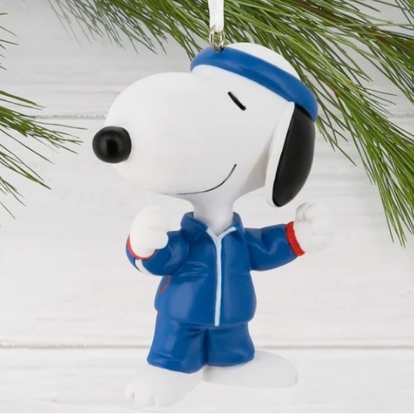 Hallmark Peanuts “Snoopy Team USA” Christmas Ornament (NWT) - Picture 6 of 13